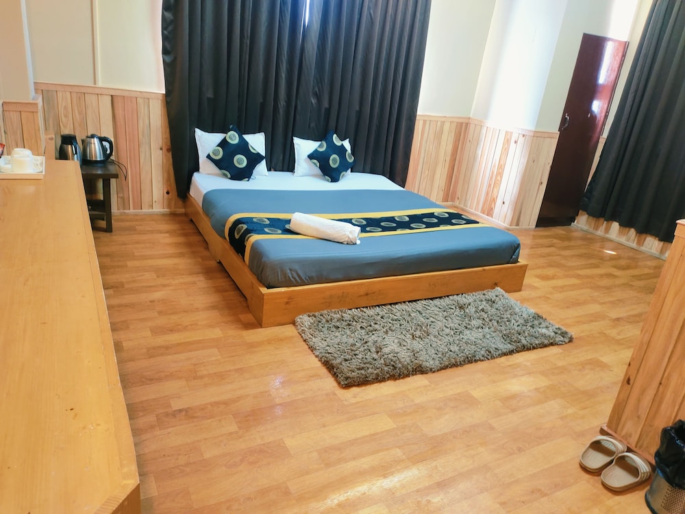 Super Deluxe Room - Photo 19
