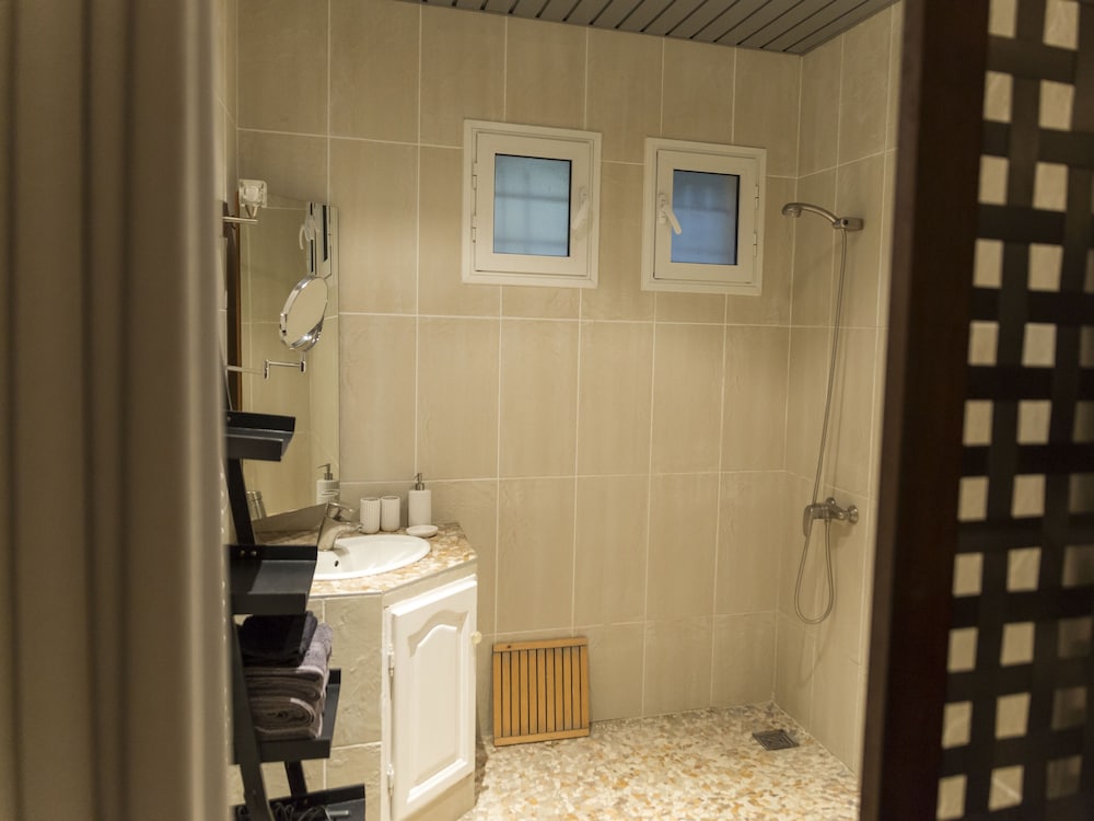 Superior Double Room, Ensuite, Garden View (Riberal) photo 3