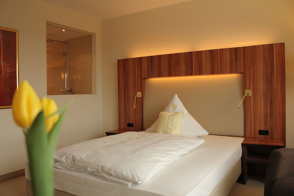 Business Room photo 3