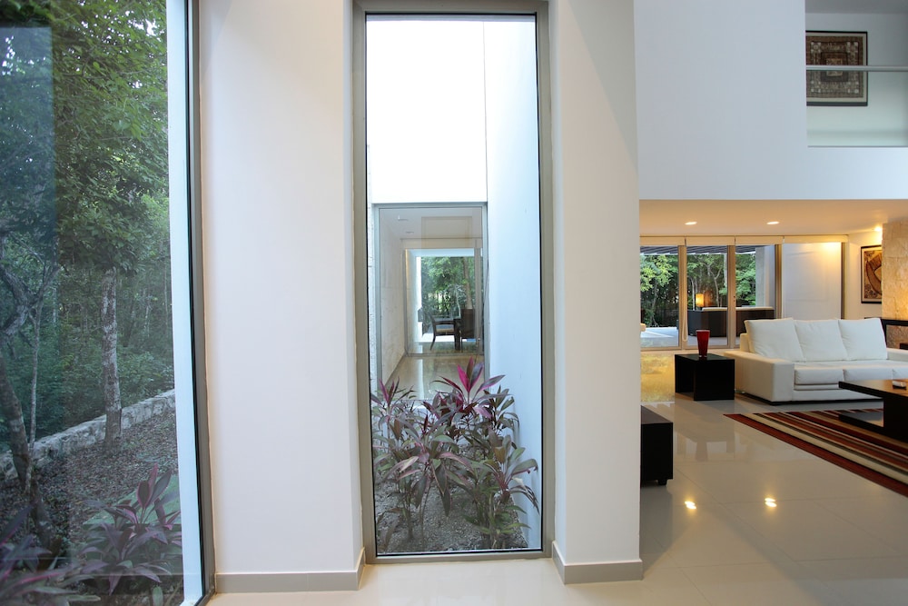 Luxury House, 3 Bedrooms, Private Pool (6 people) photo 3