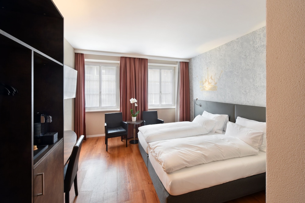 Standard Twin Room - Photo 1
