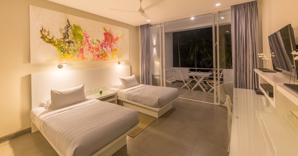 Superior Room, Ocean View photo 1