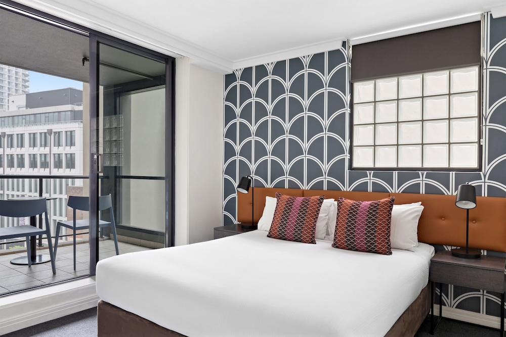 Suite, 1 Bedroom (Weekly Housekeeping) - Photo 11