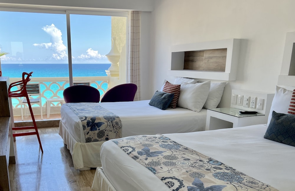 Deluxe Studio, Balcony, Sea View