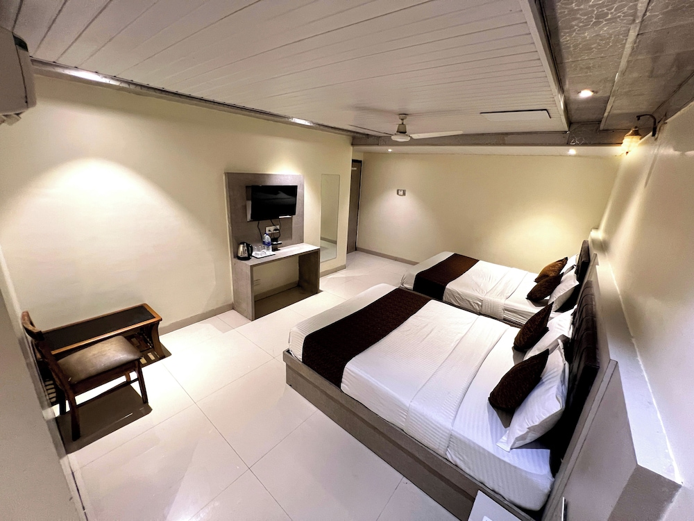 Family Quadruple Room