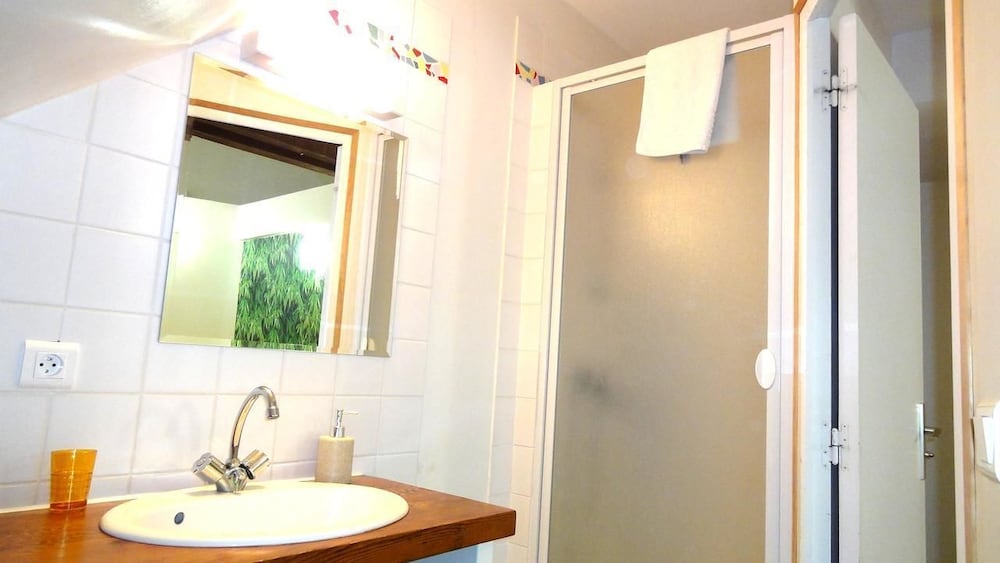 Triple Room (Marquise) photo 2