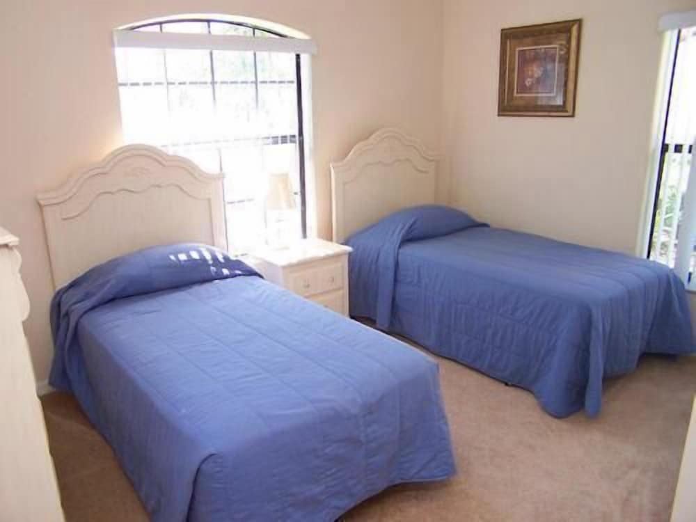Family House, 4 Bedrooms photo 1