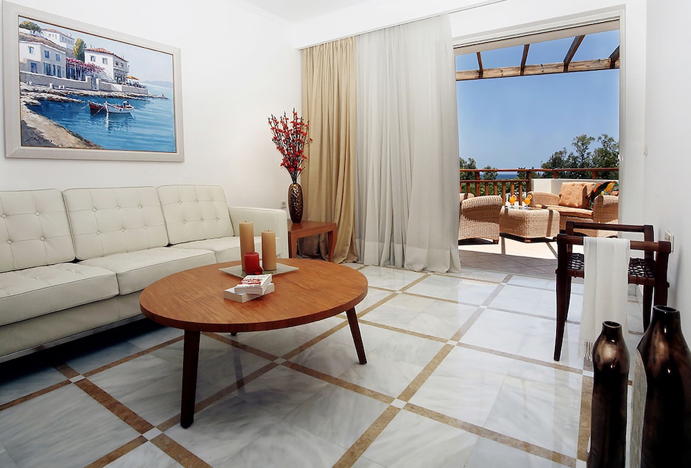 Suite, 1 Bedroom photo 3