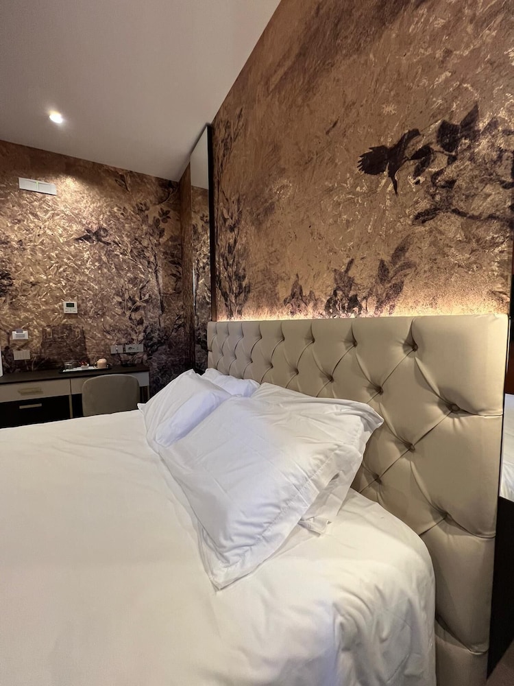 Executive Double Room photo 2