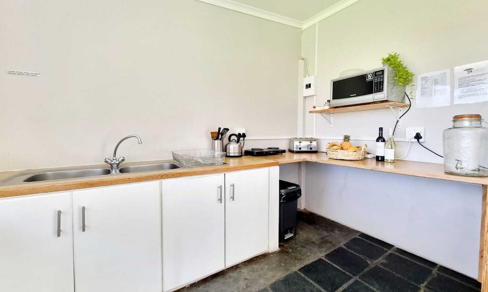 Comfort Room (Self-Catering Room) photo 2