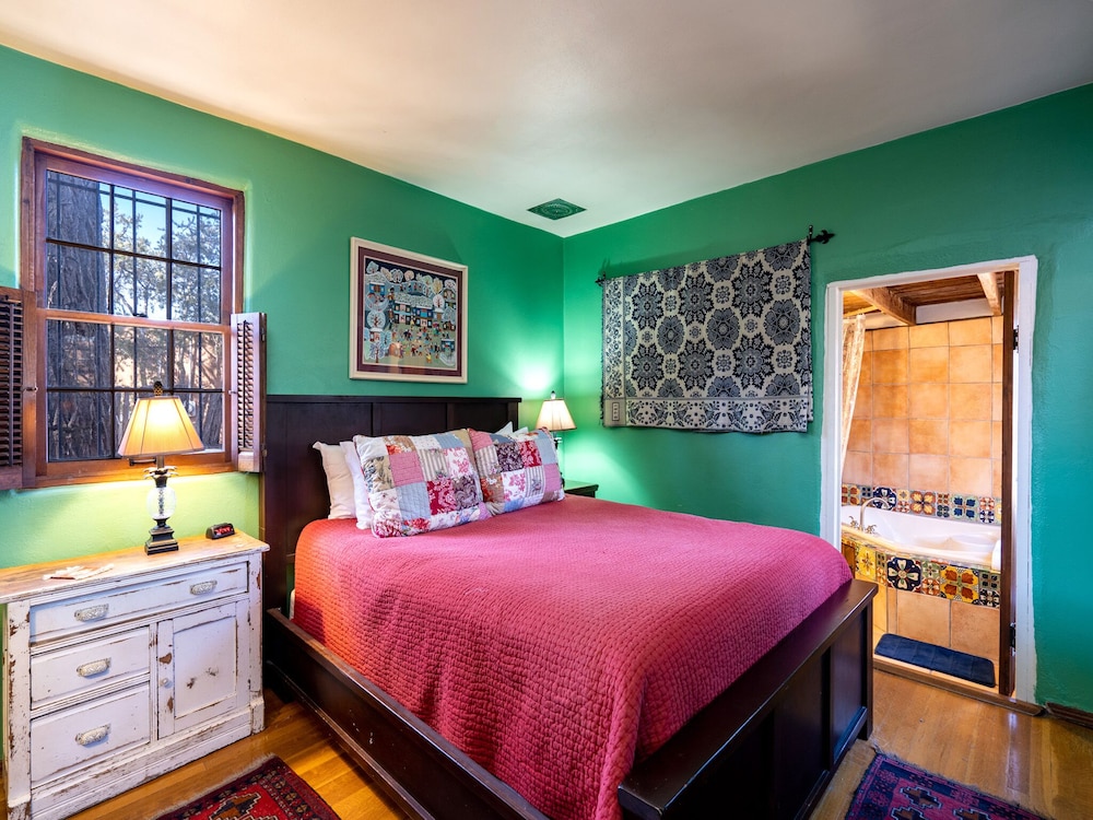 House (2 Bedrooms) photo 1