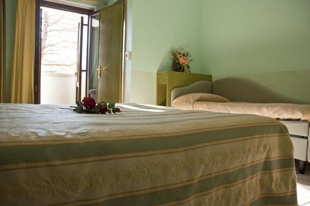 Triple Room photo 1