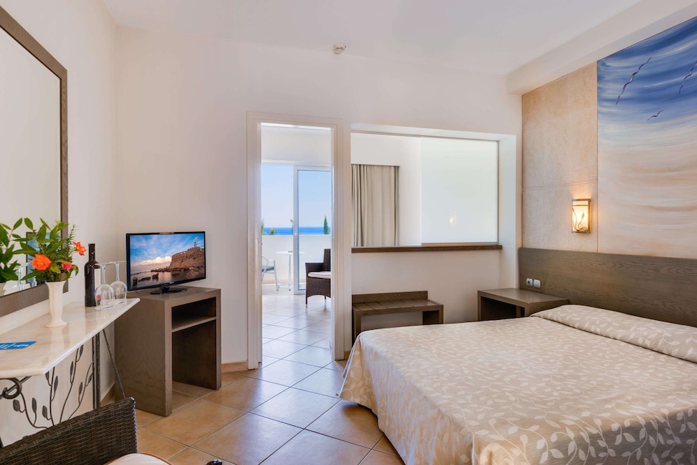 Family Room, Sea View (Superior)