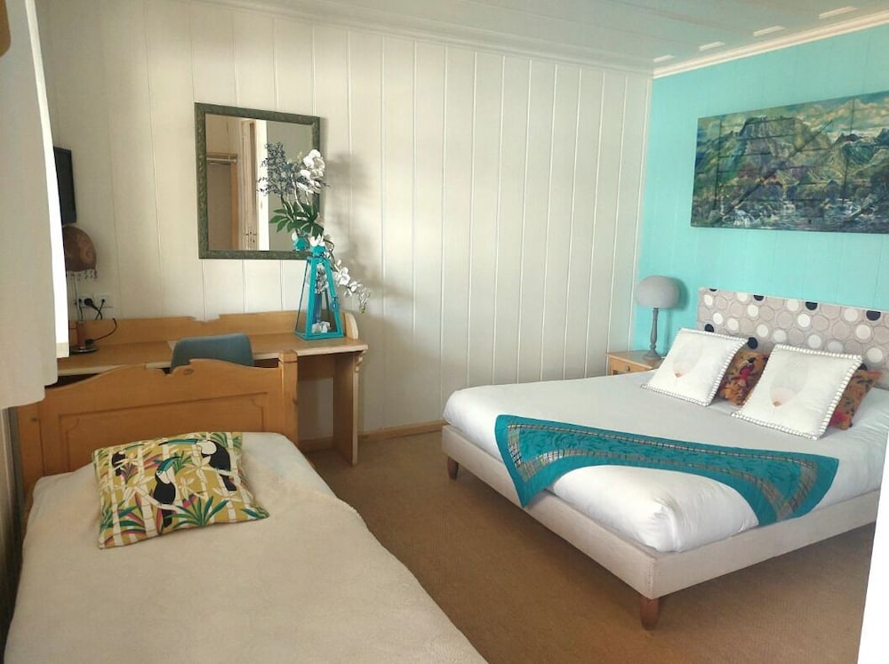 Superior Room, Mountain View