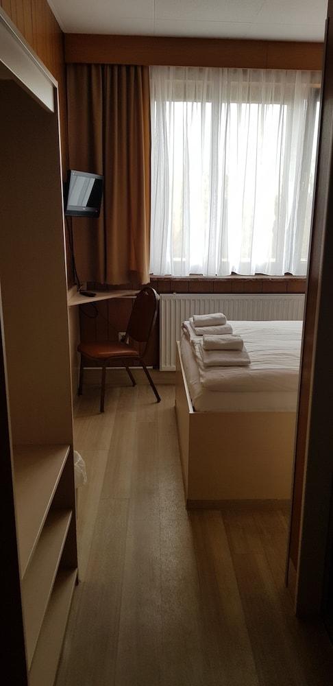 Double Room (small) photo 2