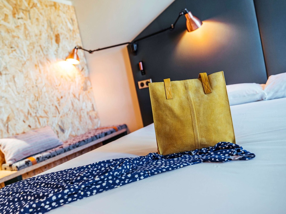 Standard Room, 1 Double Bed - Photo 3