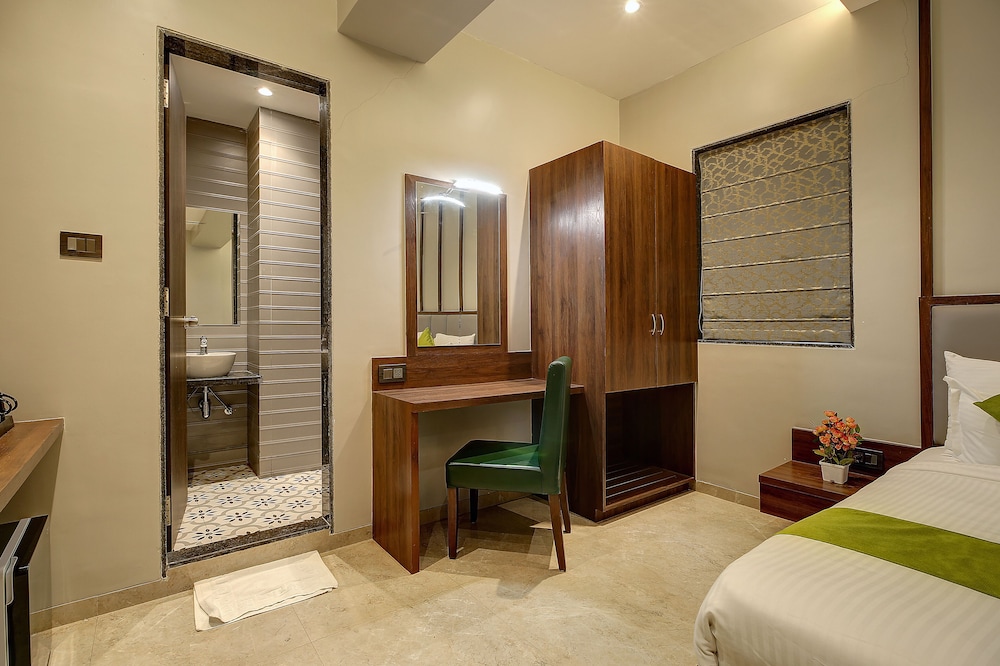 Business Room - Photo 22
