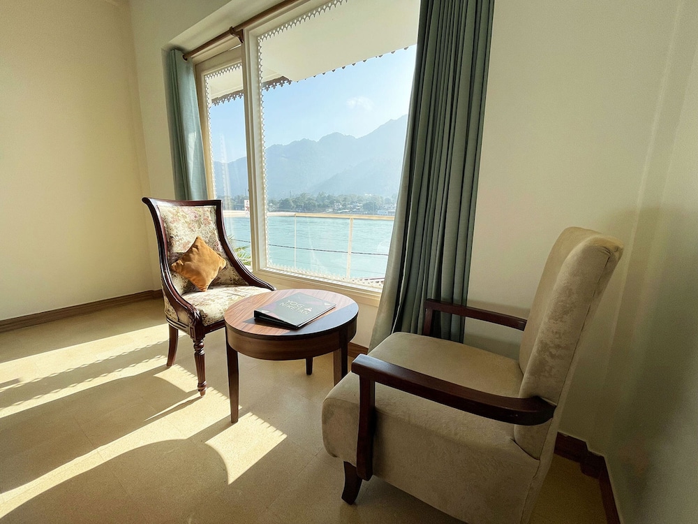 Premium Ganga view - Photo 2
