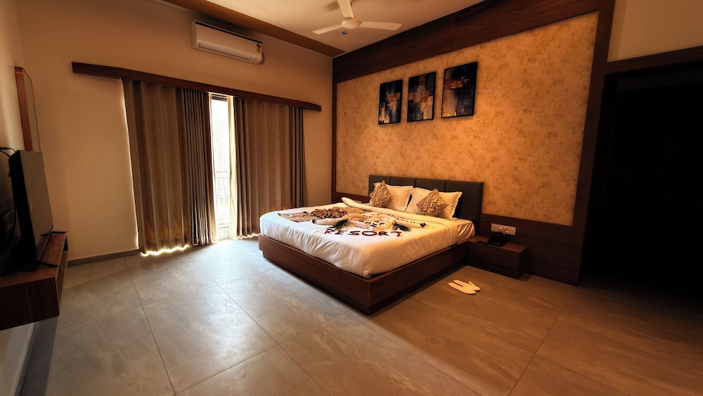 Family Double Room, Balcony photo 3