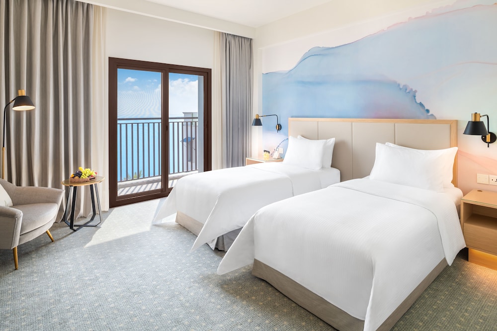 Deluxe Room, 2 Twin Beds, Sea View