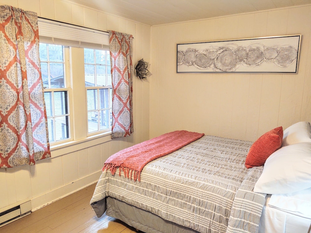 Family Cottage photo 1
