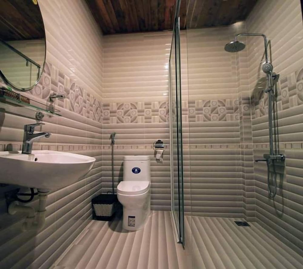 Deluxe Double Bungalow - Photo 6