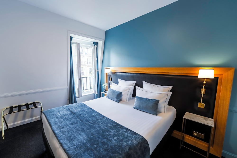 Chambre Classique Vue Tour Eiffel photo 3