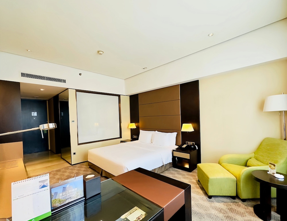 Premium Room - Photo 4