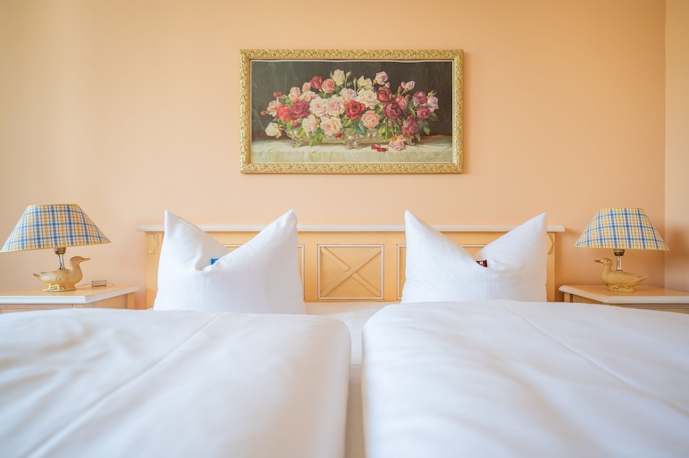 Deluxe Suite, 1 Double Bed with Sofa bed, Sea View