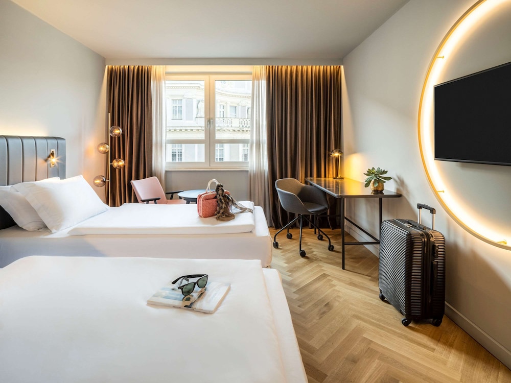 Superior Twin Room, 2 Twin Beds - Photo 6