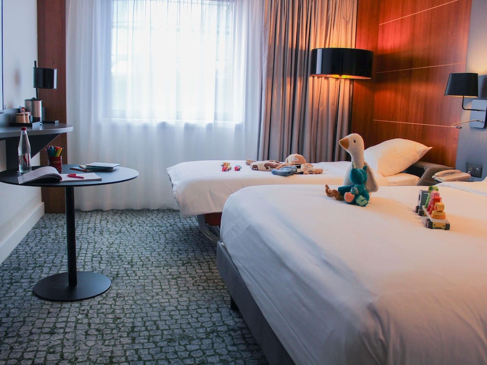 Family Room (1 Double Bed and 1 Single Bed) photo 1
