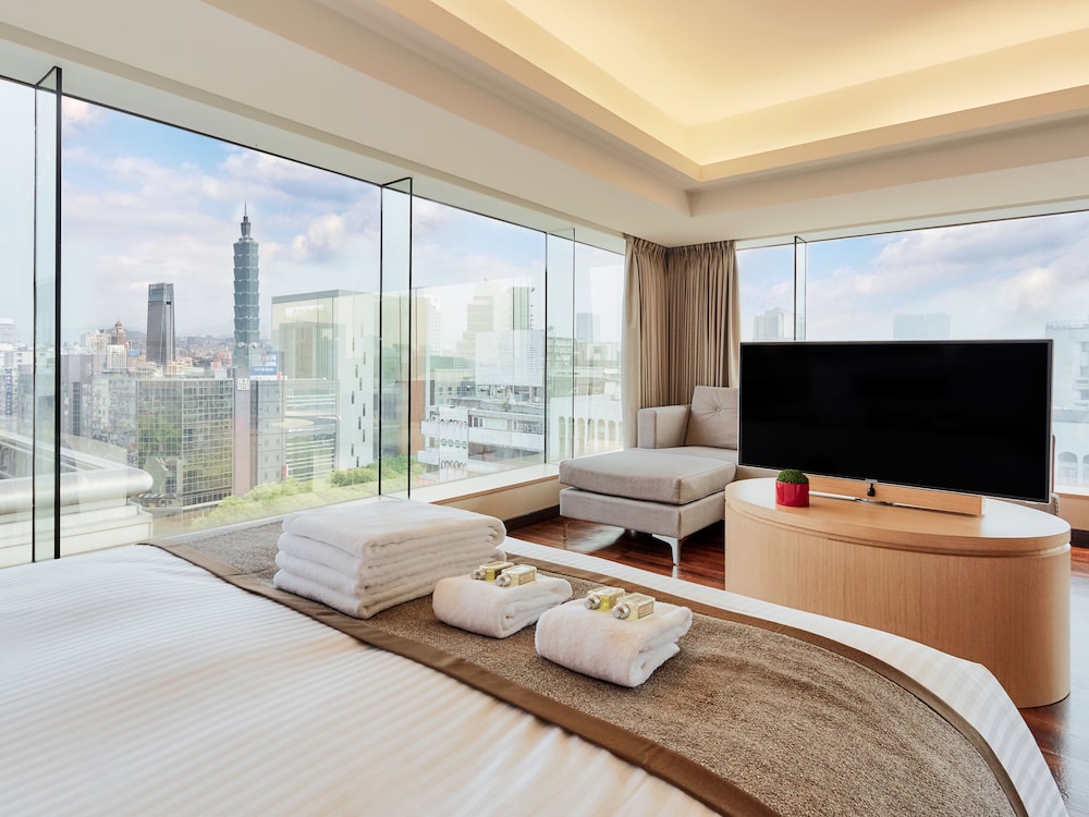 Panoramic Quadruple Room photo 1