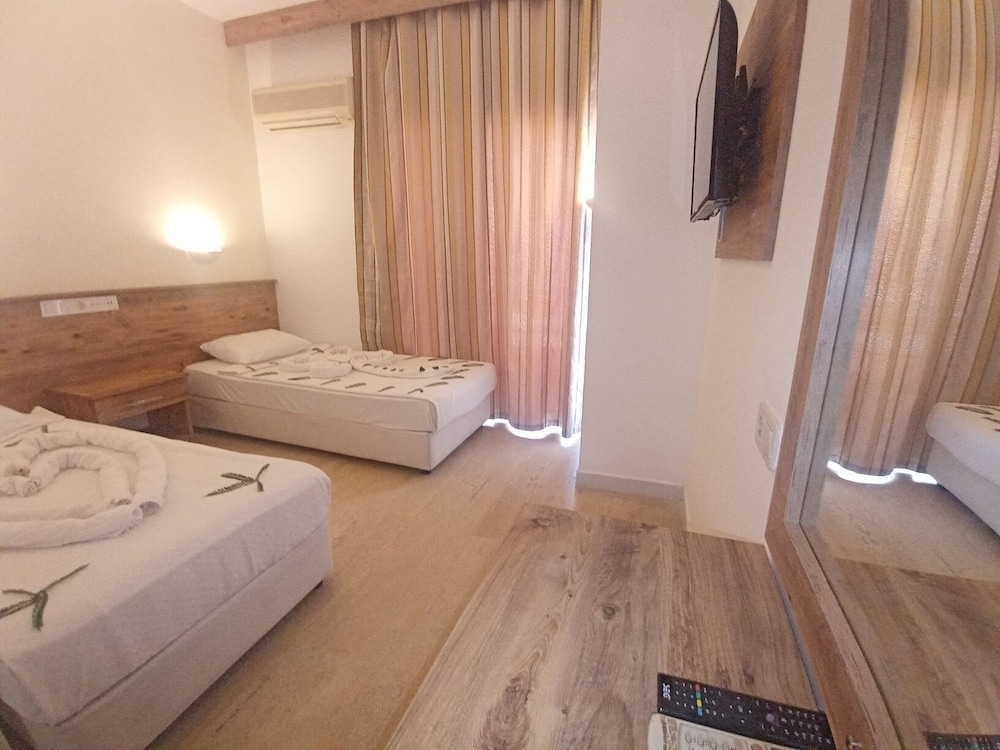 Standard Room photo 1