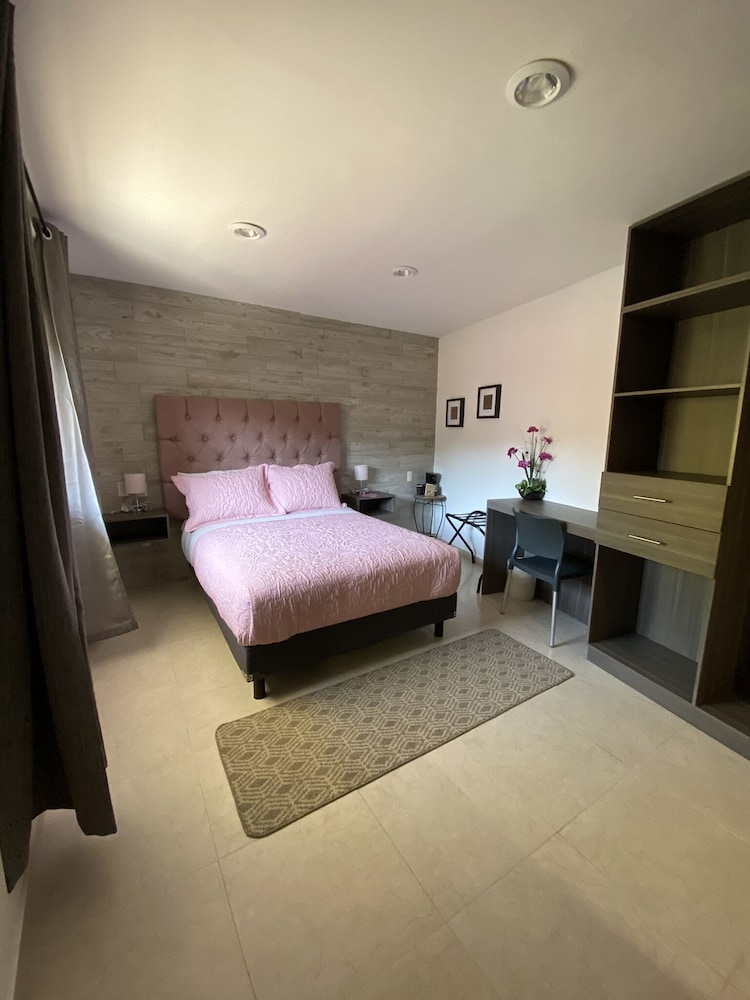Executive Room photo 1