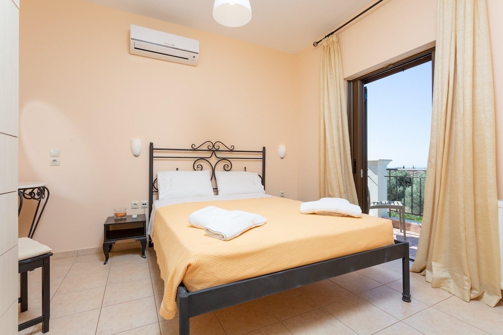 Room (La Fauvette) photo 1
