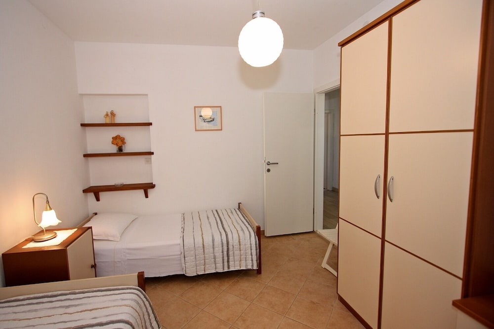 Apartment (Mika - 150m from the sea - A2(4))