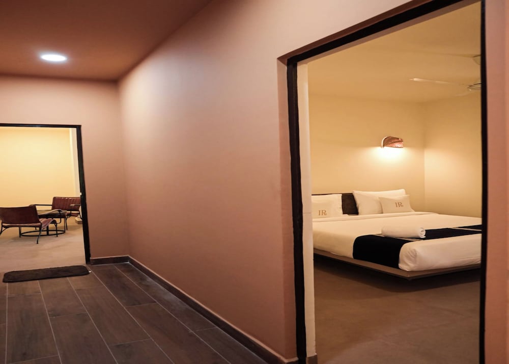 Deluxe Twin Room photo 3