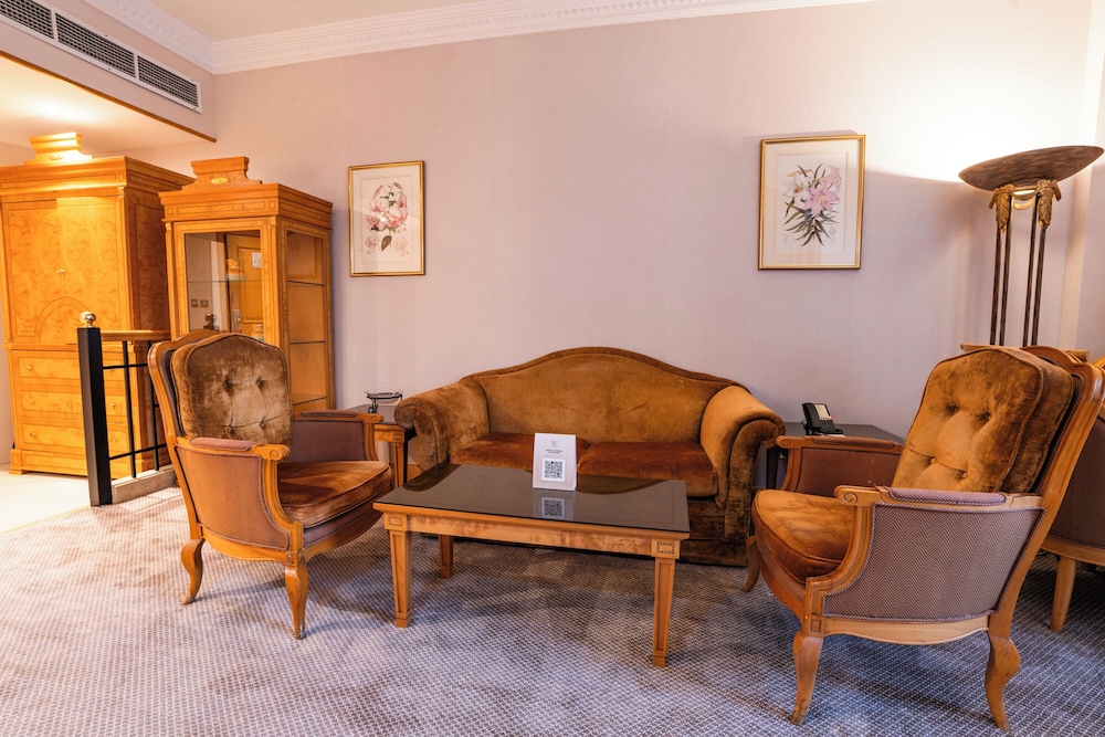Executive Suite King photo 2