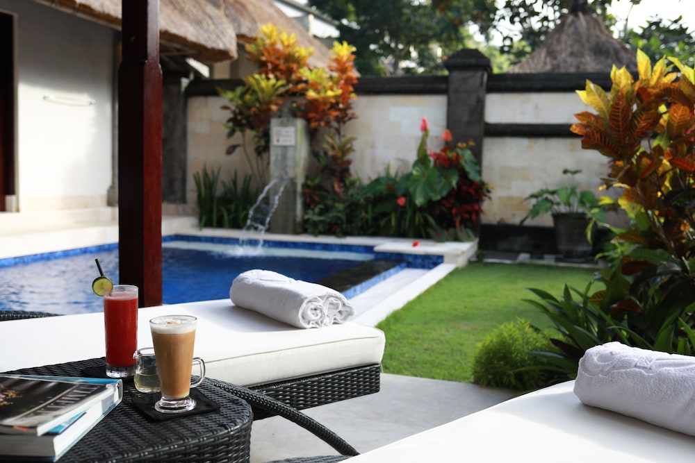 Garden Pool Villa