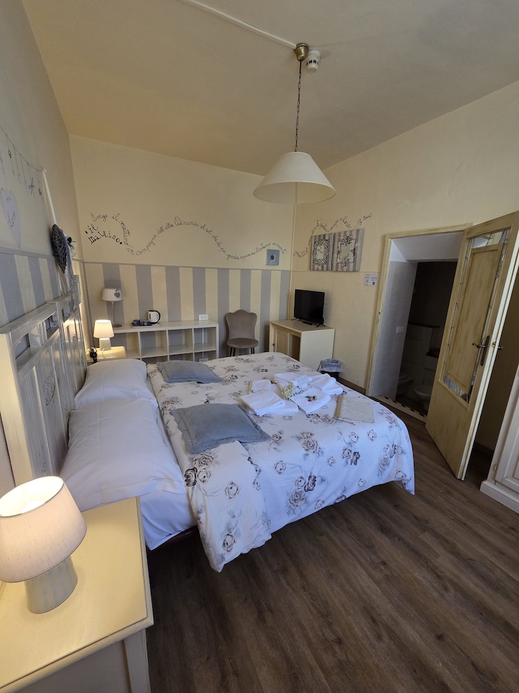 Classic Room - Photo 4