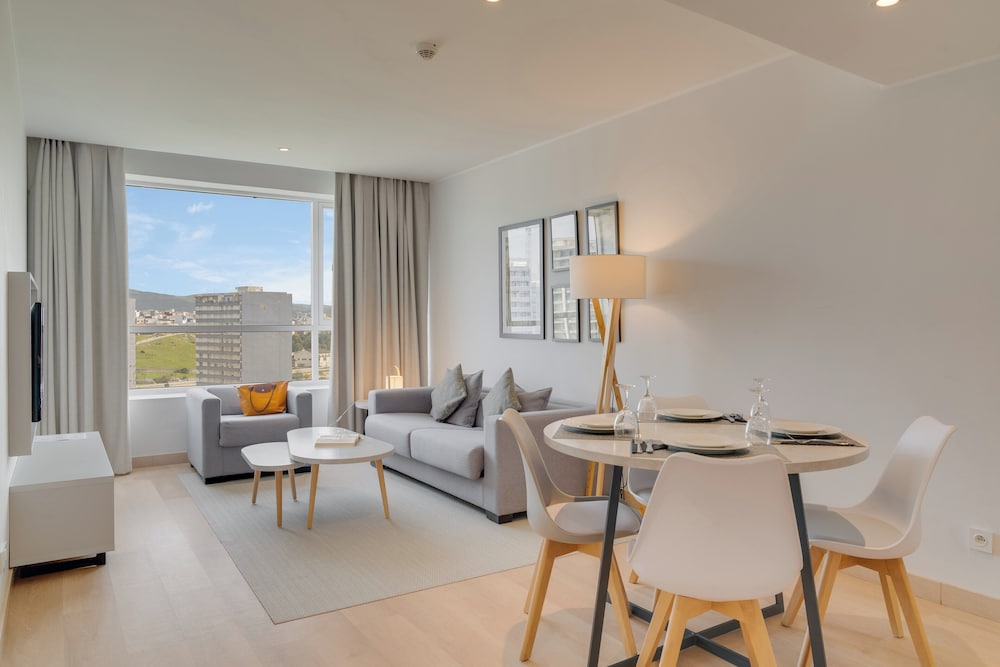 Premium Suite, 2 Bedrooms (Family) - Photo 1