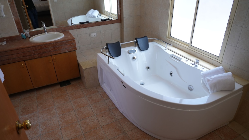 Panoramic Penthouse