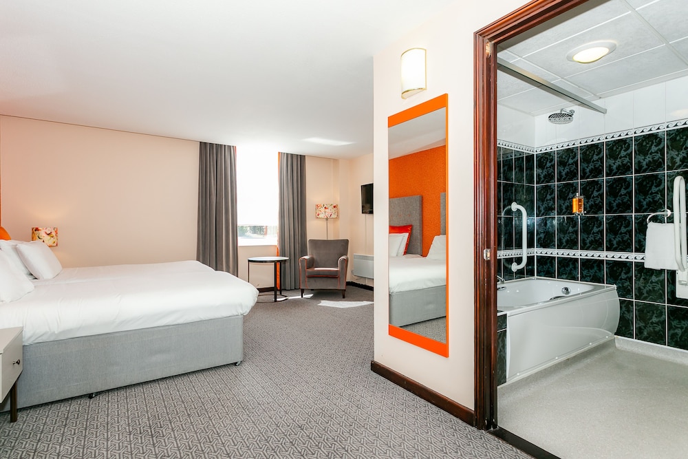 Accessible Room, 2 Single Beds, Non Smoking photo 2