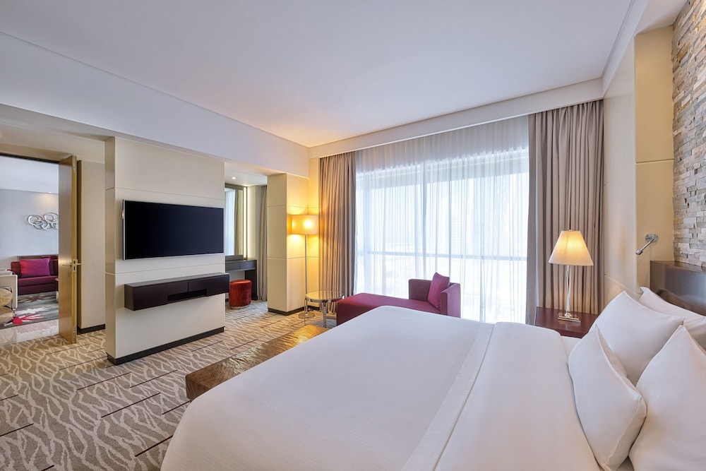 Suite, 1 Bedroom photo 3