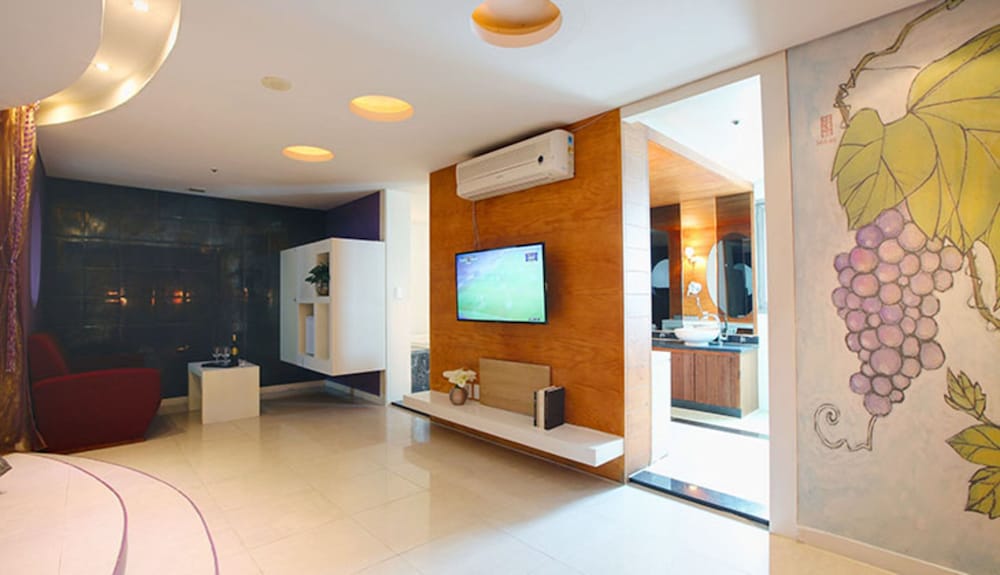 Suite (Double) photo 2