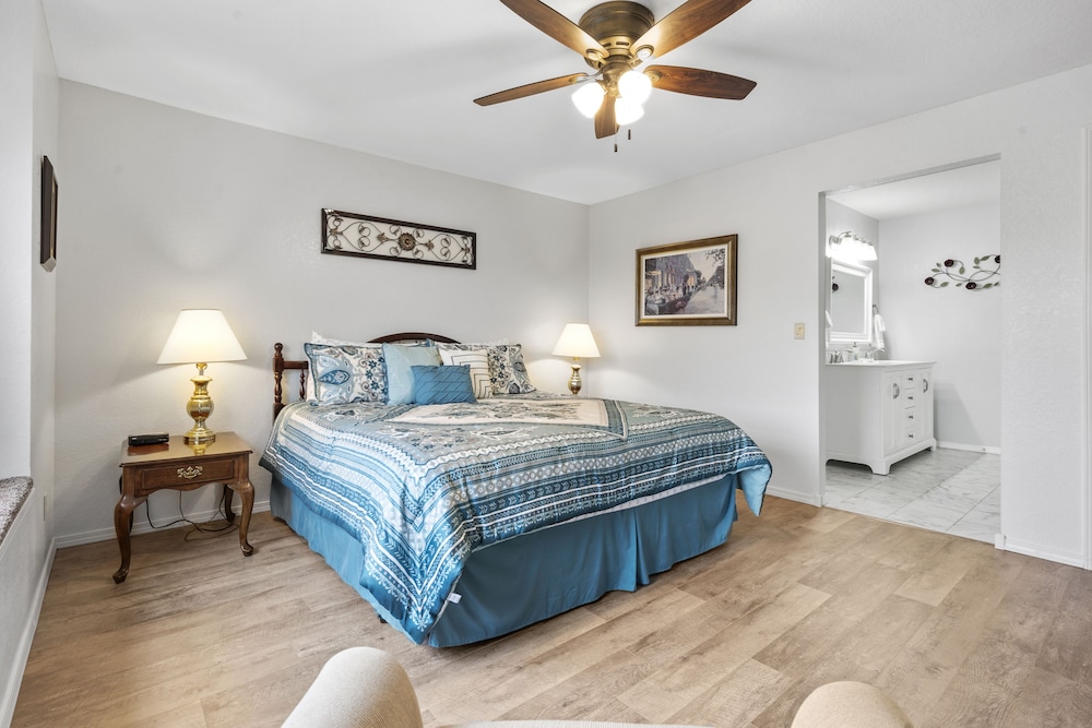 Condo, Multiple Beds, Balcony, Garden View (The Greens Escape in Branson)
