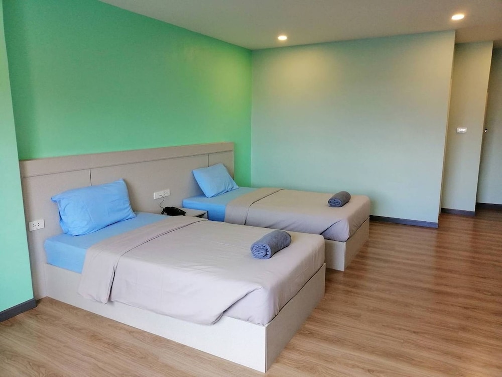 Superior Twin Room - Photo 4