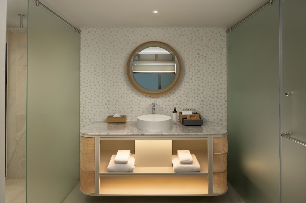 Deluxe Villa (Ocean Wing) photo 2