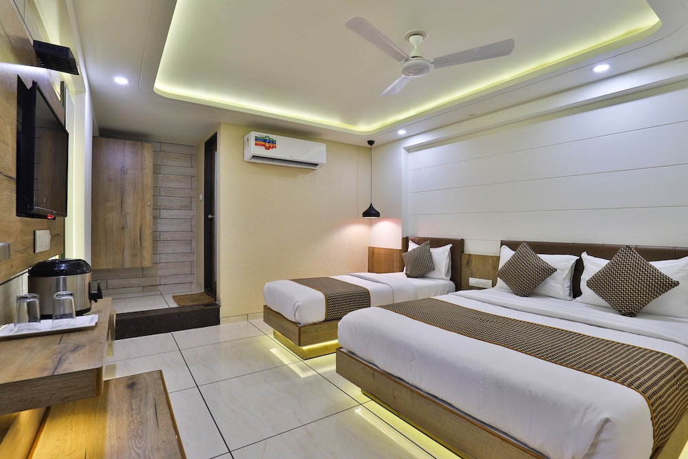 Super DeluxeTriple Room photo 1