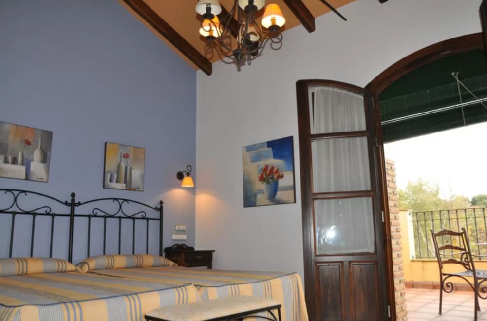 Triple Room - Photo 3